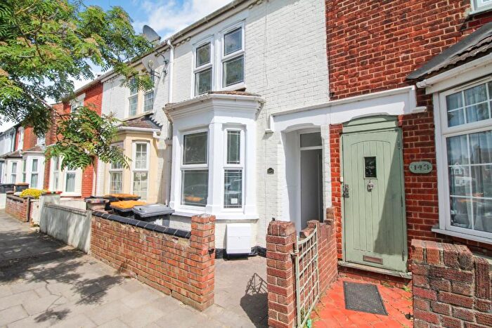 3 Bedroom Terraced House To Rent In Marlborough Road, Bedford, MK40