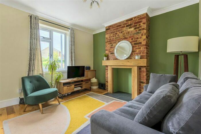 2 Bedroom Semi-Detached House To Rent In Silverdale Road, Tunbridge Wells, Kent, TN4