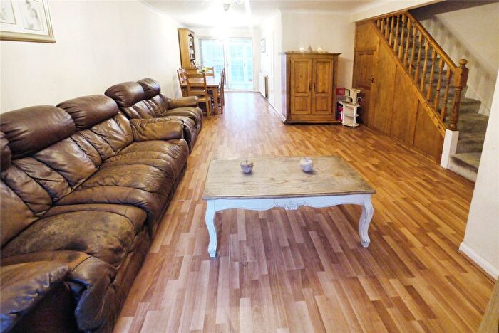 3 Bedroom Terraced House For Sale In London Road, Brentwood, Essex, CM14