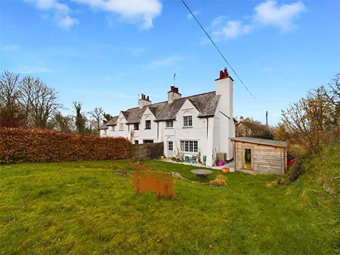 3 Bedroom Semi-Detached House For Sale In Okehampton, Devon, EX20