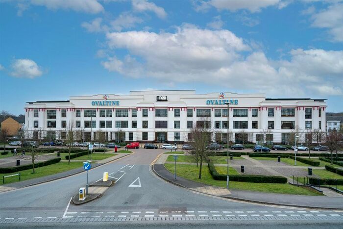 3 Bedroom Flat To Rent In Ovaltine Drive, Kings Langley, WD4