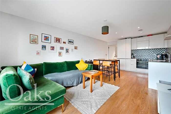 1 Bedroom Apartment For Sale In Cargreen Road, South Norwood, SE25