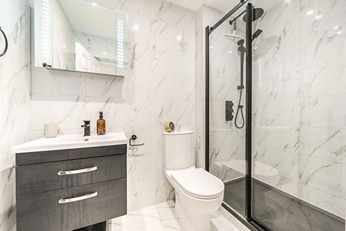 2 Bedroom Flat To Rent In Churchfield Road, London, W13