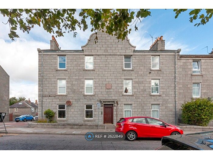 2 Bedroom Flat To Rent In Orchard Street, Aberdeen, AB24