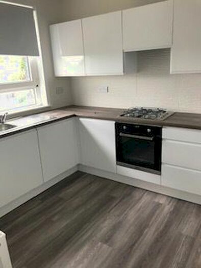 1 Bedroom Flat To Rent In Downie Street, Hamilton, ML3