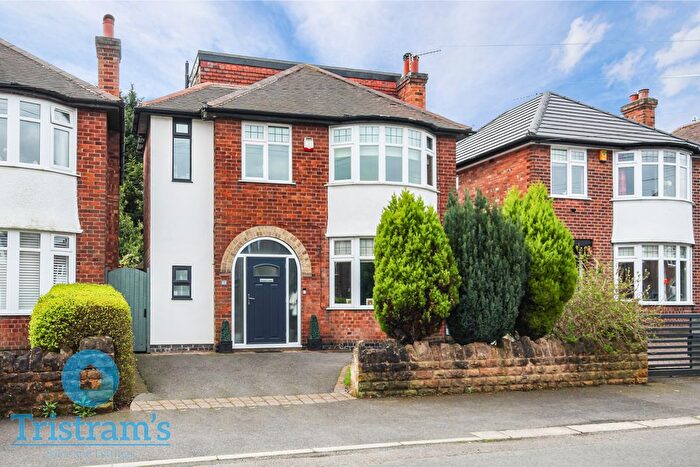 4 Bedroom Detached House For Sale In Runswick Drive, Wollaton, NG8