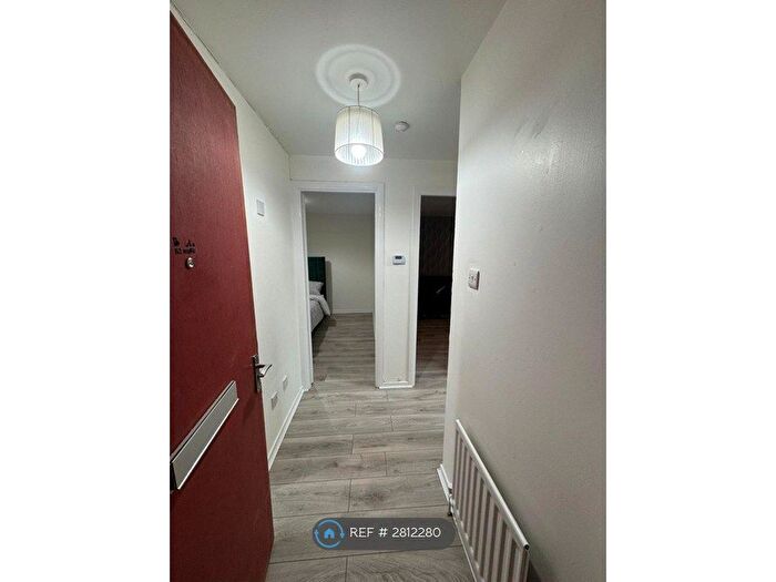 1 Bedroom Flat To Rent In Budhill Avenue, Glasgow, G32