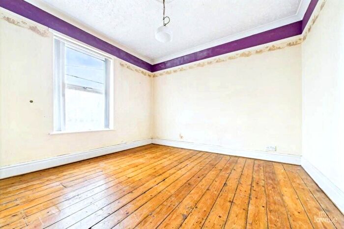 3 Bedroom Semi-Detached House For Sale In Westfield Road, Barton-Upon-Humber, DN18