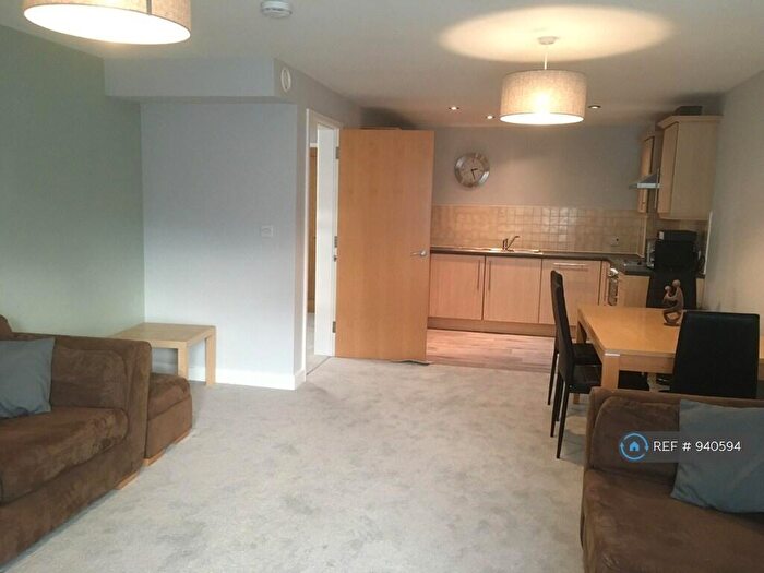 2 Bedroom Flat To Rent In Trinity Court, Newcastle Under Lyme, ST5
