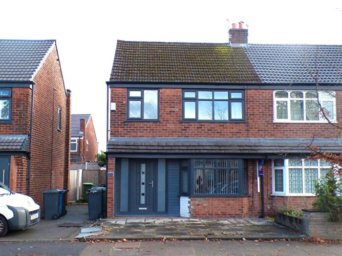 3 Bedroom Semi Detached House For Sale In Lord Lane, Failsworth, Manchester, M35