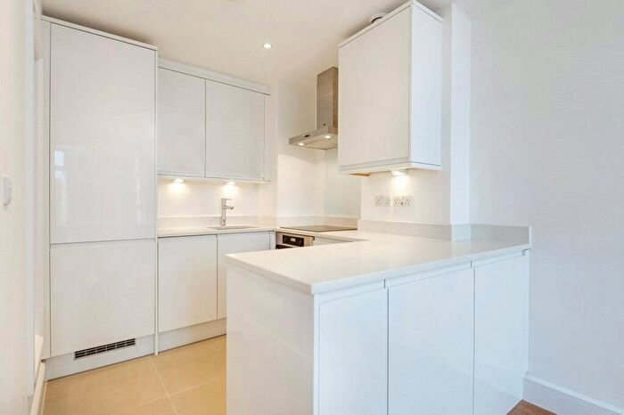 1 Bedroom Apartment To Rent In Grove End Gardens, Grove End Road, St Johns Wood, London, NW8