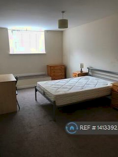 2 Bedroom Flat To Rent In John Knox Court, Aberdeen, AB24