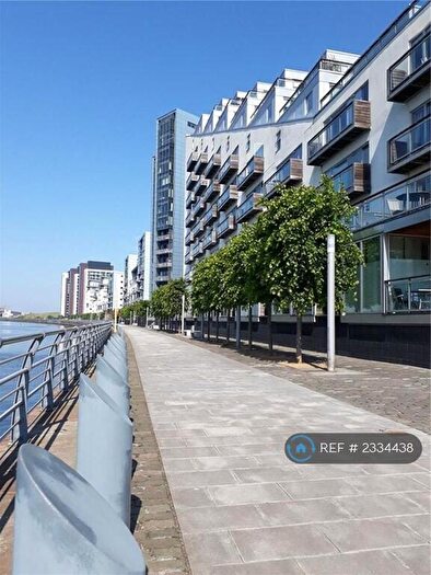 2 Bedroom Flat To Rent In Meadowside Quay Walk, Glasgow, G11