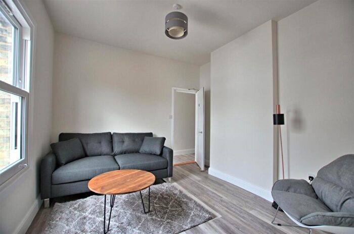 1 Bedroom Apartment To Rent In Mill Road, Cambridge, CB1
