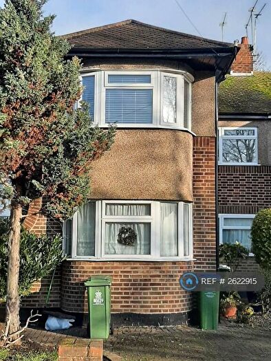 3 Bedroom Maisonette To Rent In Bellegrove Close, Welling, DA16
