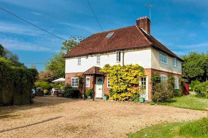 4 Bedroom Detached House For Sale In Sevington Cottage, Tichborne, Alresford, SO24