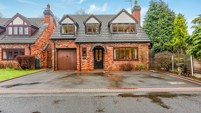 5 Bedroom Detached House For Sale In Hurley Close, Sutton Coldfield, B72