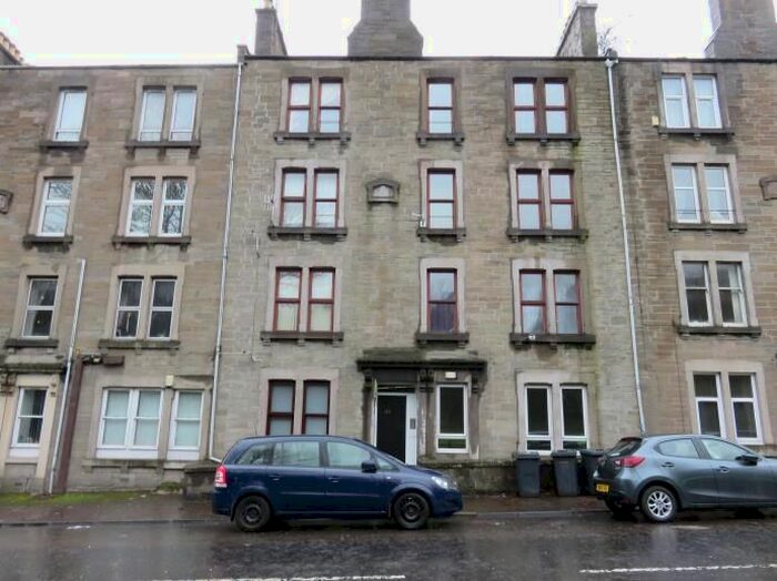 1 Bedroom Flat To Rent In Lochee Road, Dundee, DD2