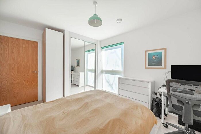 1 Bedroom Flat To Rent In Lyon Road, Harrow On The Hill, Harrow, HA1