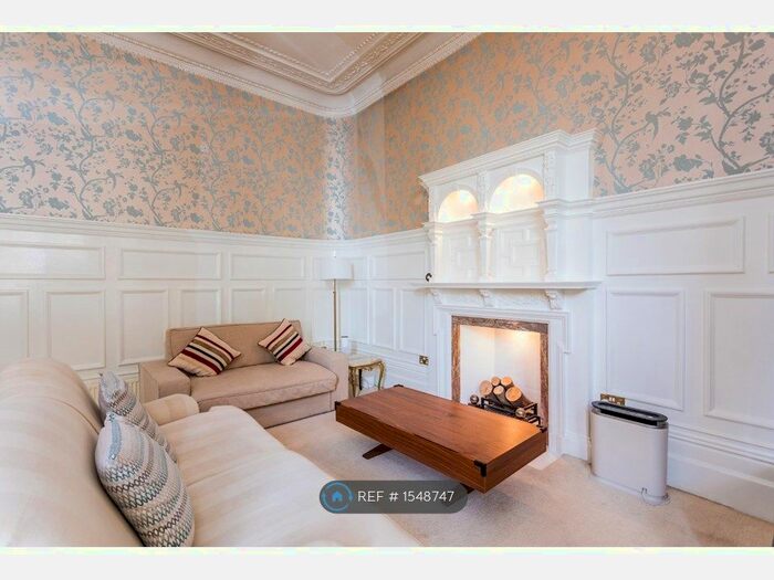 2 Bedroom Flat To Rent In Cromwell Road, London, SW5