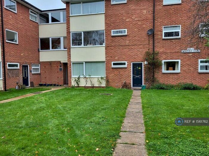 2 Bedroom Flat To Rent In Sandfield Road, Stratford-Upon-Avon, CV37