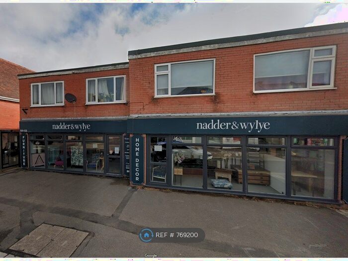 2 Bedroom Flat To Rent In Seabourne Road, Bournemouth, BH5