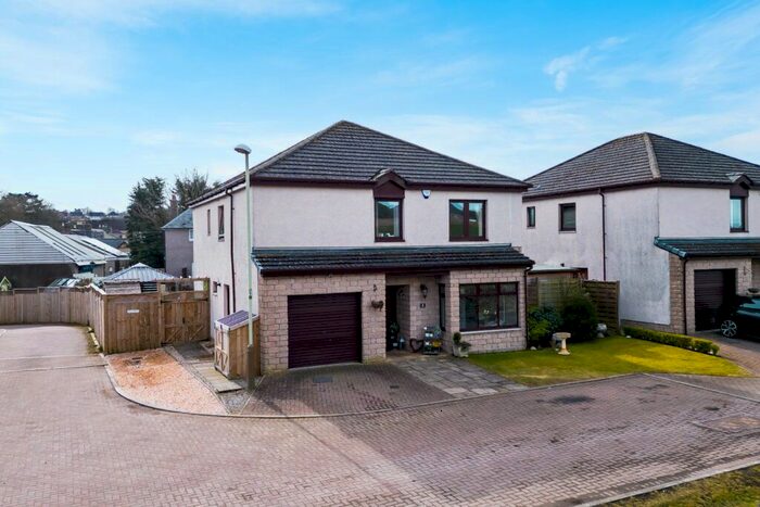 4 Bedroom Detached House For Sale In Grants Wynd, Bridgefoot, Dundee, DD3