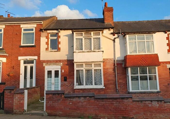 3 Bedroom Terraced House For Sale In Mansfield Road, Doncaster, South Yorkshire, DN4