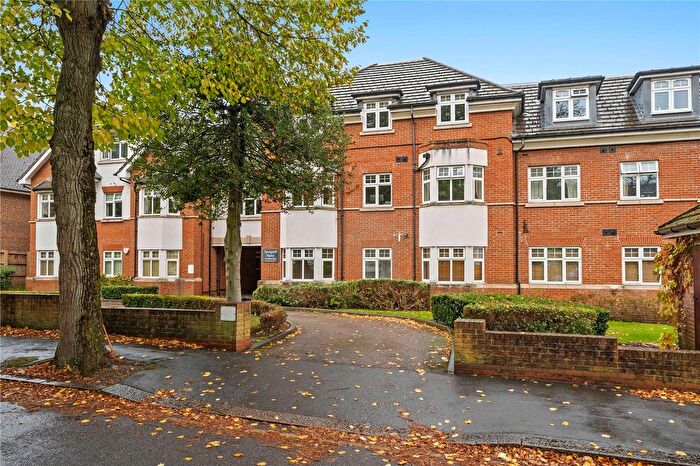 2 Bedroom Flat For Sale In Albion Road, Sutton, SM2