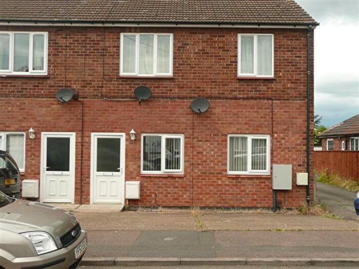 2 Bedroom Flat To Rent In Oxford Street, Finedon, NN9