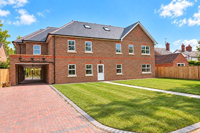 1 Bedroom Apartment To Rent In Woking, Surrey, GU22