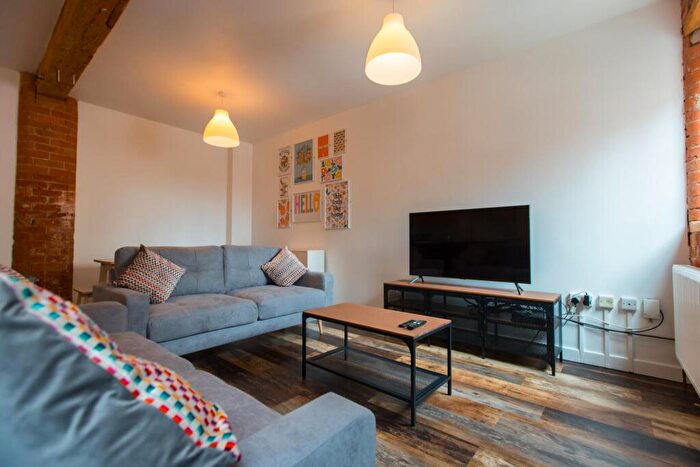 1 Bedroom House To Rent In Bede Street, Leicester, LE3