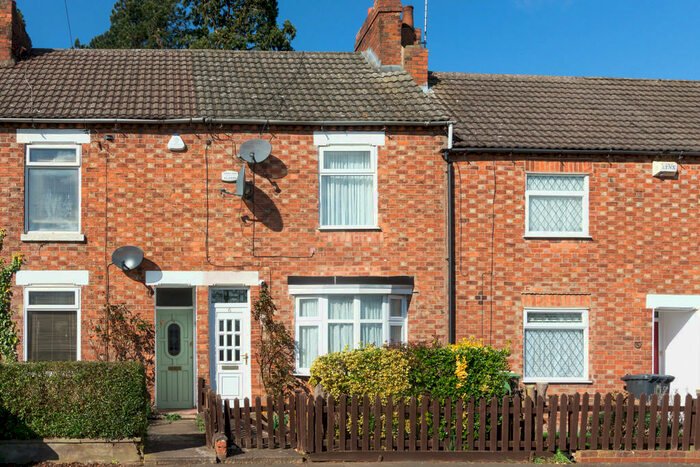 2 Bedroom Terraced House To Rent In Hatton Park Road, Wellingborough, NN8