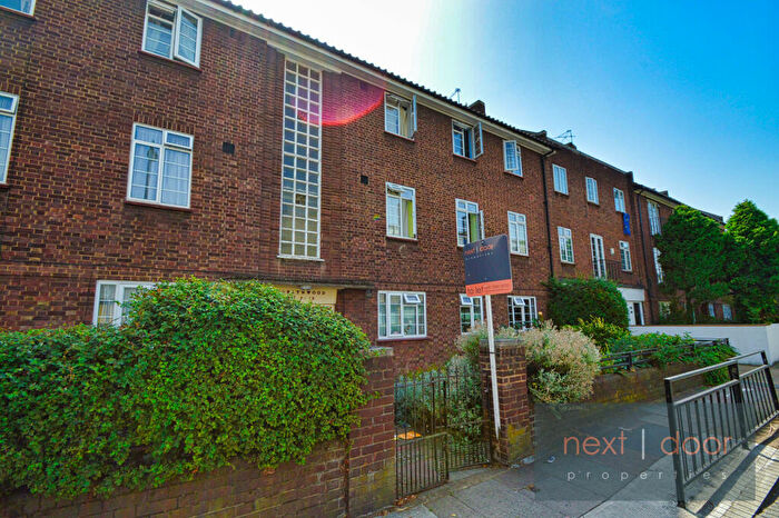 2 Bedroom Apartment To Rent In Wyndham Road, Camberwell, SE5