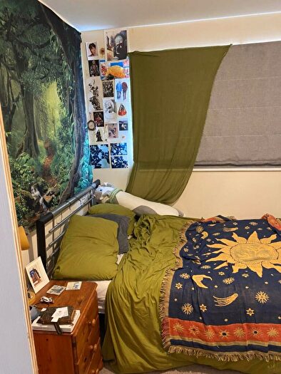 5 Bedroom Detached House To Rent In Sherwin Road, Nottingham, NG7