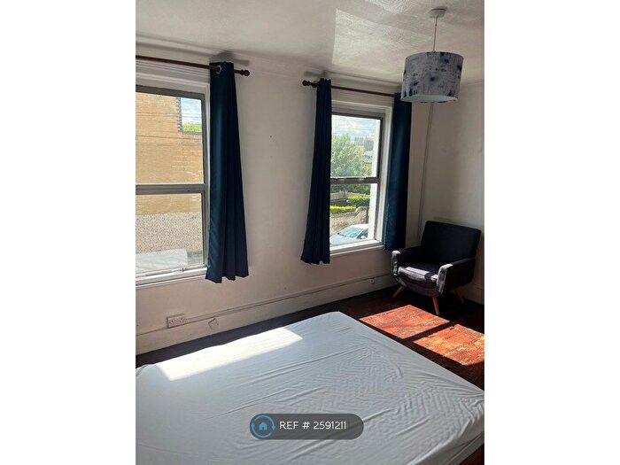 4 Bedroom Terraced House To Rent In Brocklehurst Street, London, SE14