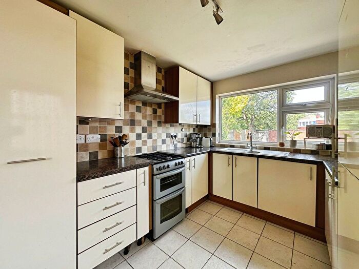 5 Bedroom Semi-Detached House For Sale In Belvedere Gardens, Claregate, Wolverhampton, WV6