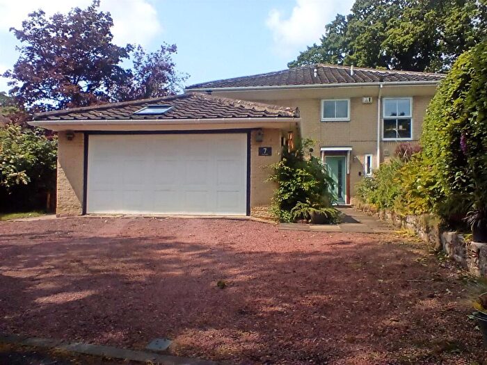 5 Bedroom Detached House For Sale In The Orchard, Wylam, NE41