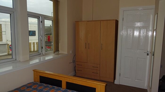Studio To Rent In Briggate, Shipley, BD17