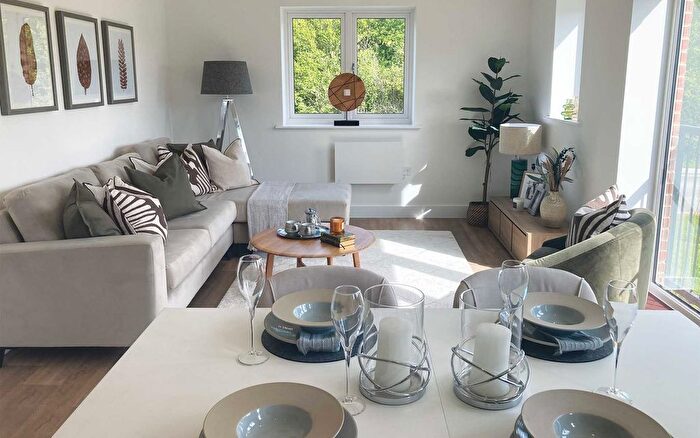 2 Bedroom Flat For Sale In Bullockstone Road, Herne Bay, CT6
