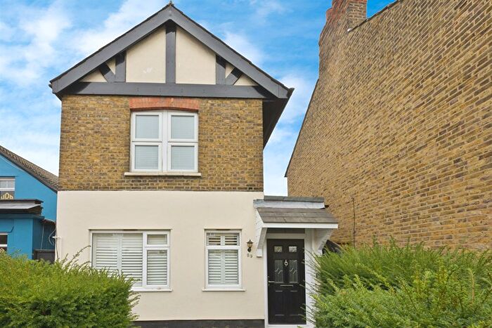 1 Bedroom Flat For Sale In Burford Street, Hoddesdon, EN11