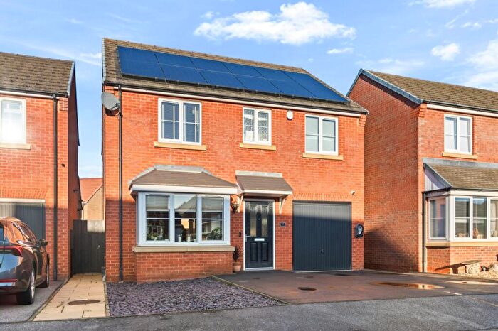 4 Bedroom Detached House For Sale In Sandgate Close, Scartho Top, N E Lincs, DN33