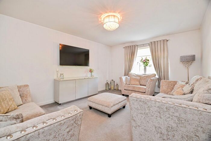 4 Bedroom Detached House For Sale In West Wood Road, Nunthorpe, Middlesbrough, TS7