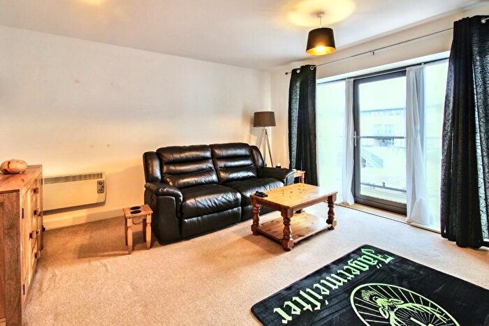 2 Bedroom Flat For Sale In Garrett House, Swindon, Wiltshire, SN2