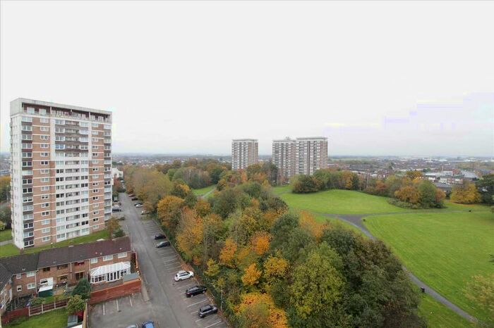 2 Bedroom Flat To Rent In Roughwood Drive, Kirkby, Liverpool, L33