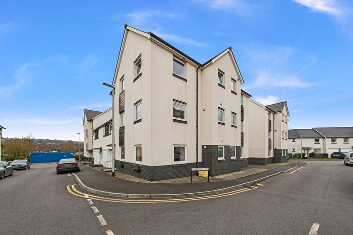 2 Bedroom Flat For Sale In Naiad Road, Pentrechwyth, SA1