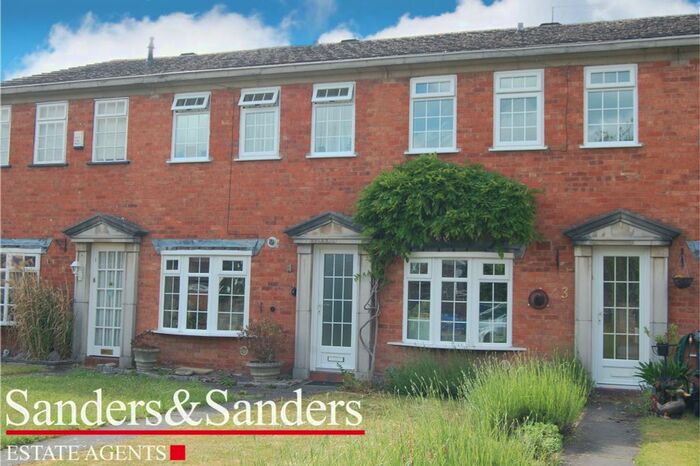 3 Bedroom Terraced House To Rent In Georgian Close, Alcester, B49