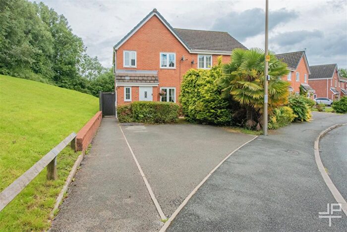 3 Bedroom Semi Detached House For Sale In Ledgard Avenue, Leigh, WN7
