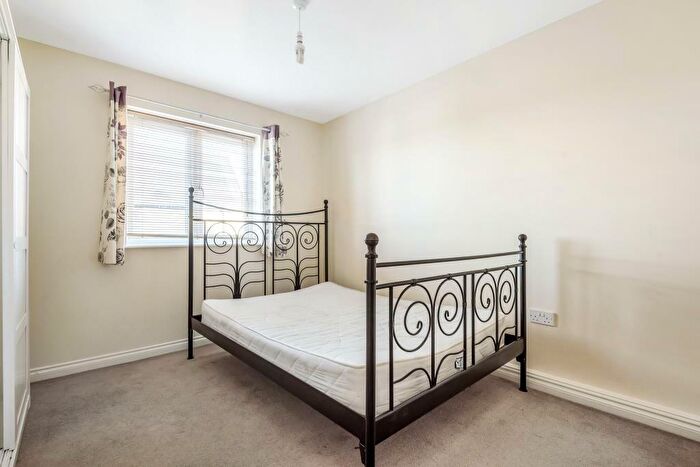 2 Bedroom Apartment To Rent In Reliance Way, East Oxford, OX4