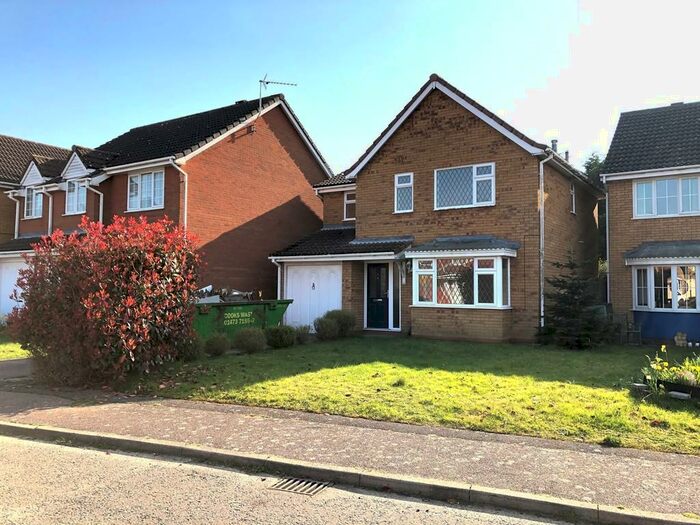 4 Bedroom Detached House To Rent In Mount Drive, Ipswich, IP3